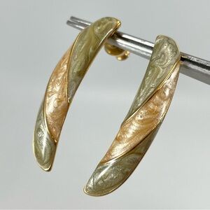 MONET Simple Pastel Enamel Post Setting Earring Western Style Jewelry
